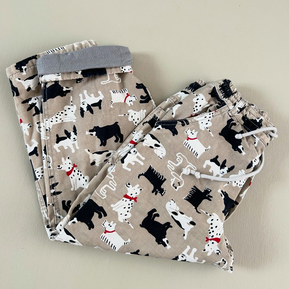 Vintage H&M bukser med cool hundeprint 110