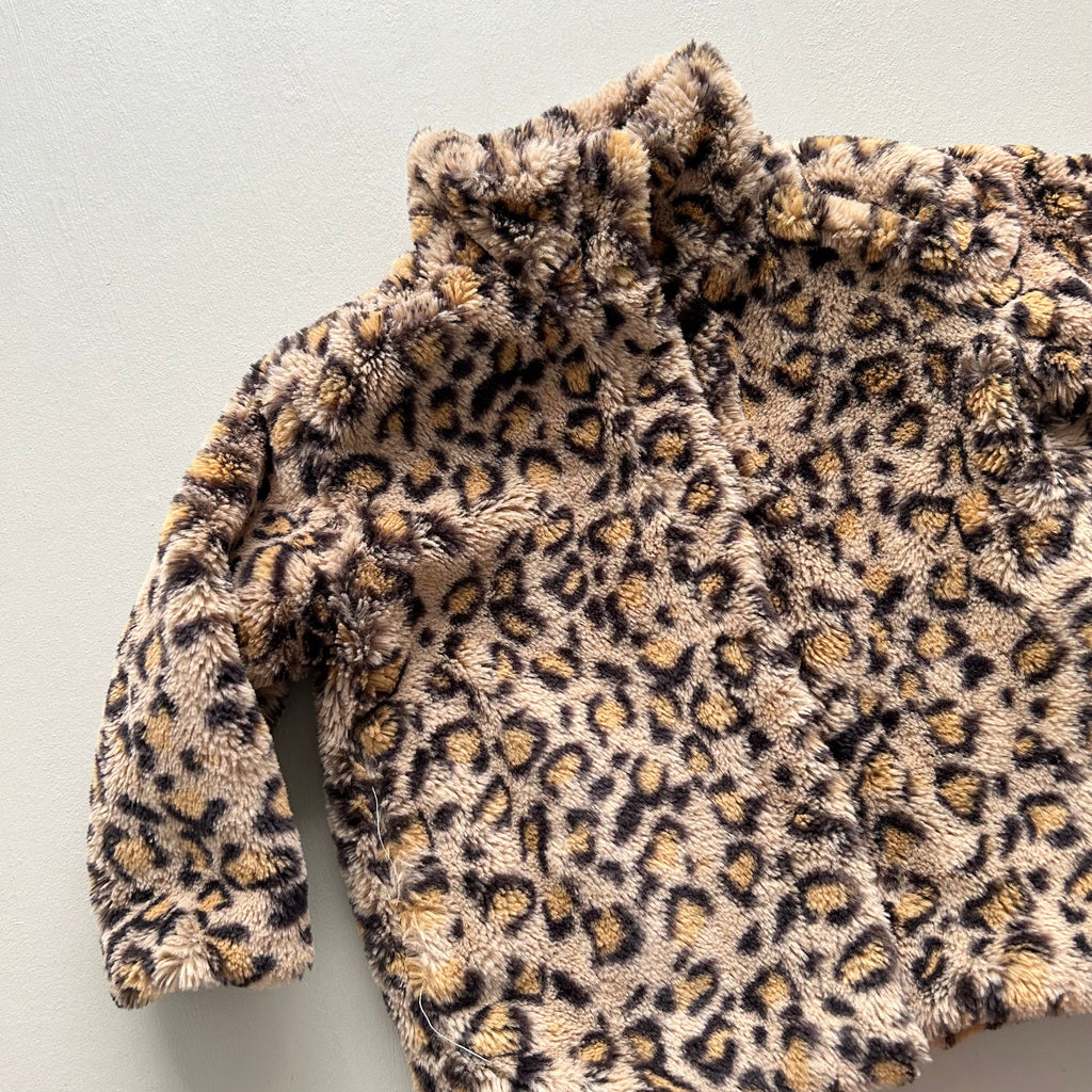 Fake fur leo jakke 98