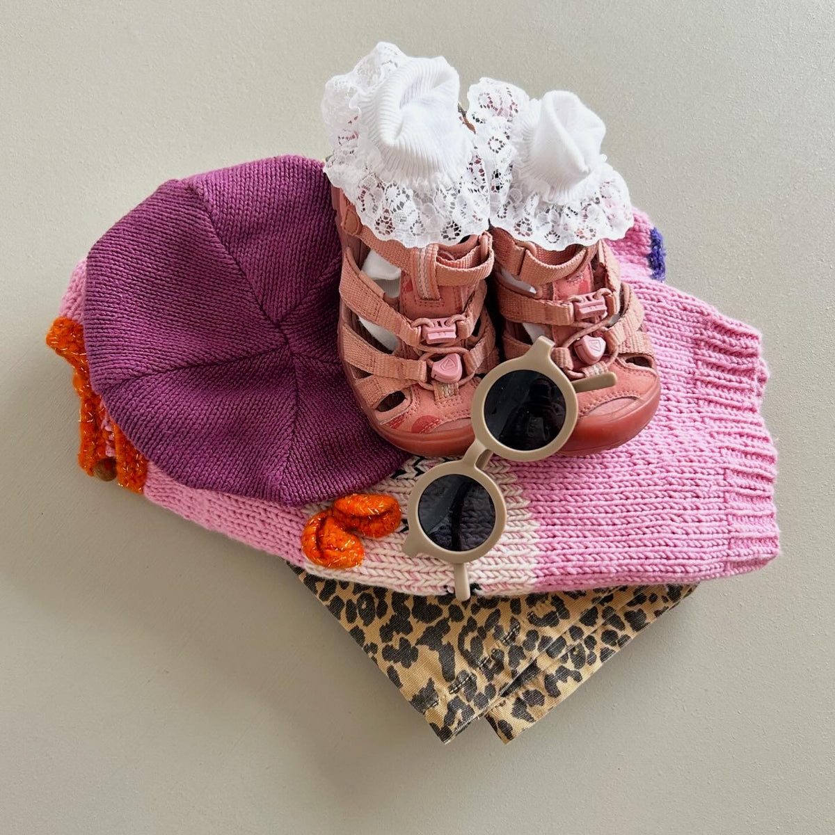 Striktrøje i uld med Hello Kitty 98/104
