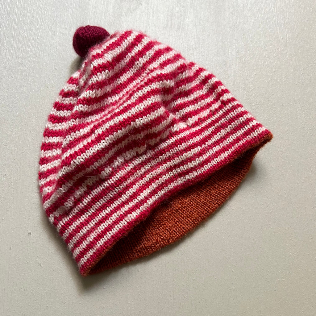 Baret hue i striber 1-2år
