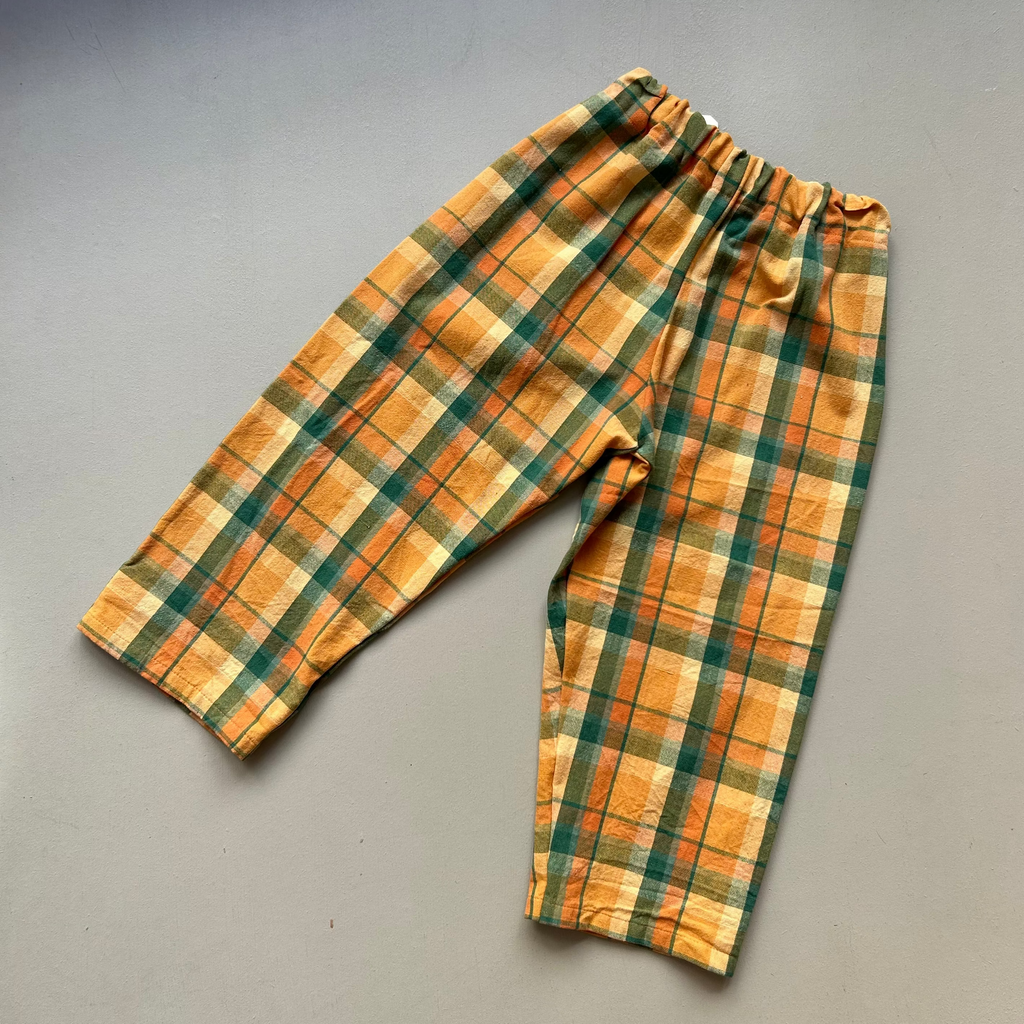 Håndsyede bukser i vintagestof 92/98