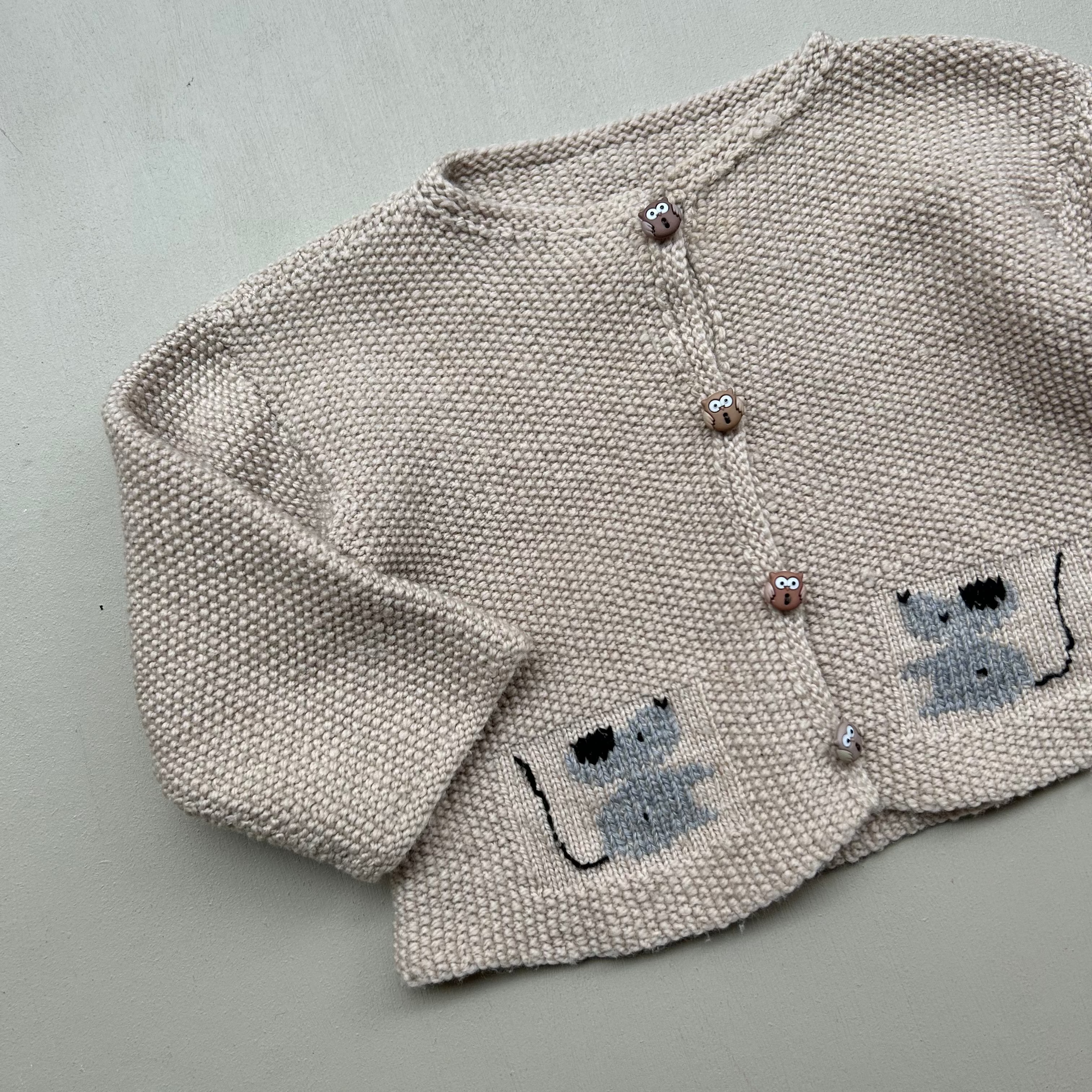 Cardigan i uld med mus 86/92