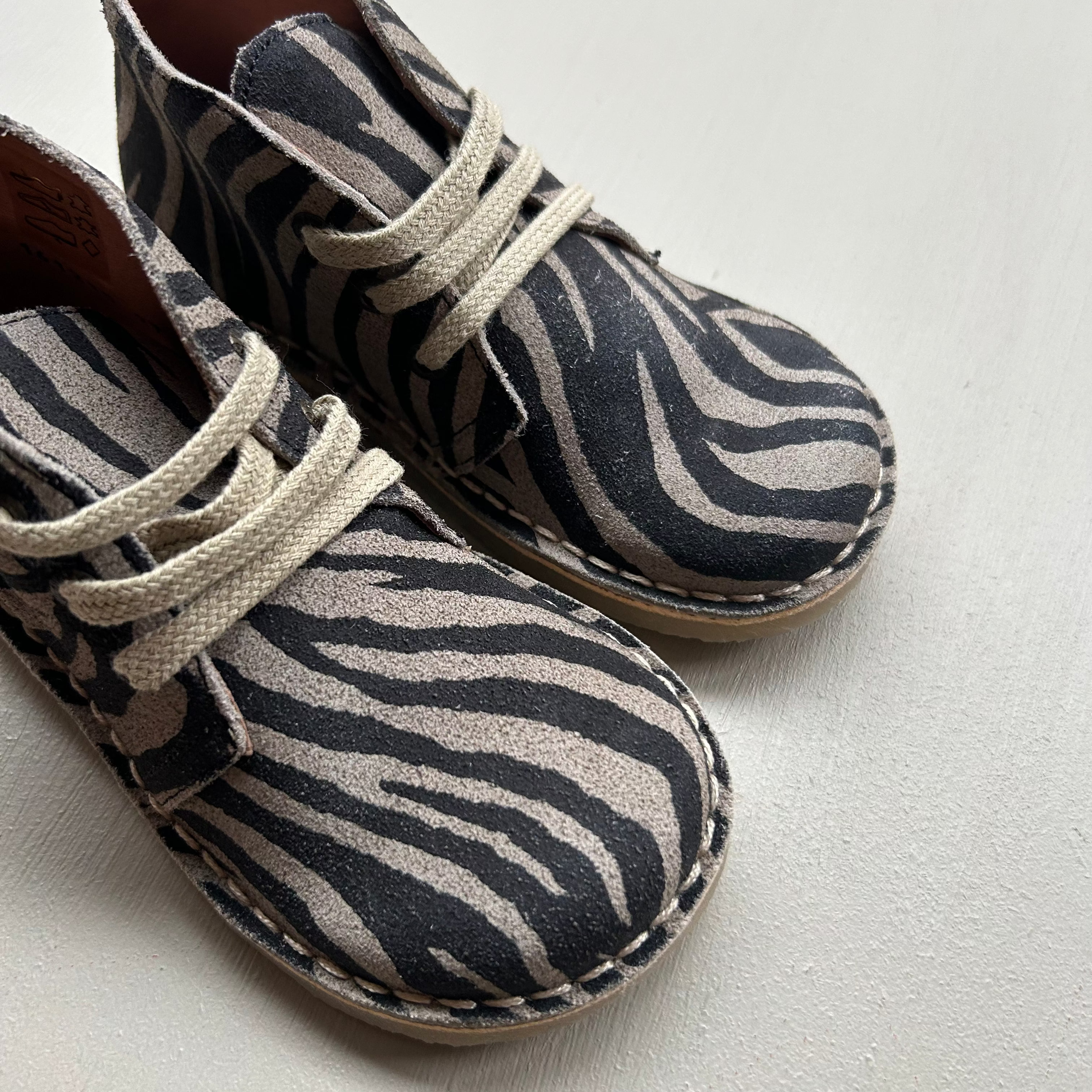 Zebra Dessert Boots 29