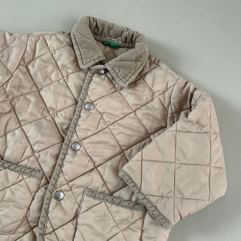 Vintage Benetton termojakke i beige 86/92