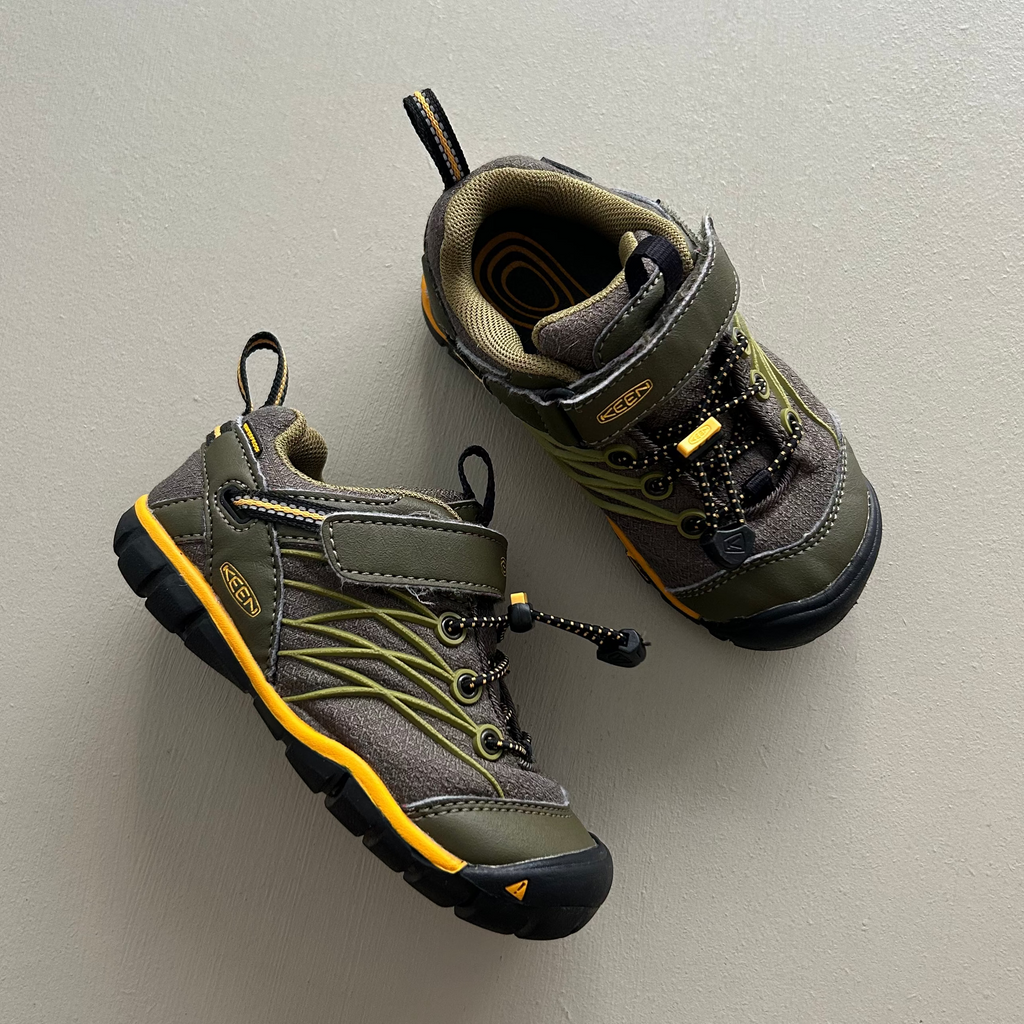 KEEN Chandler sneakers 27/28