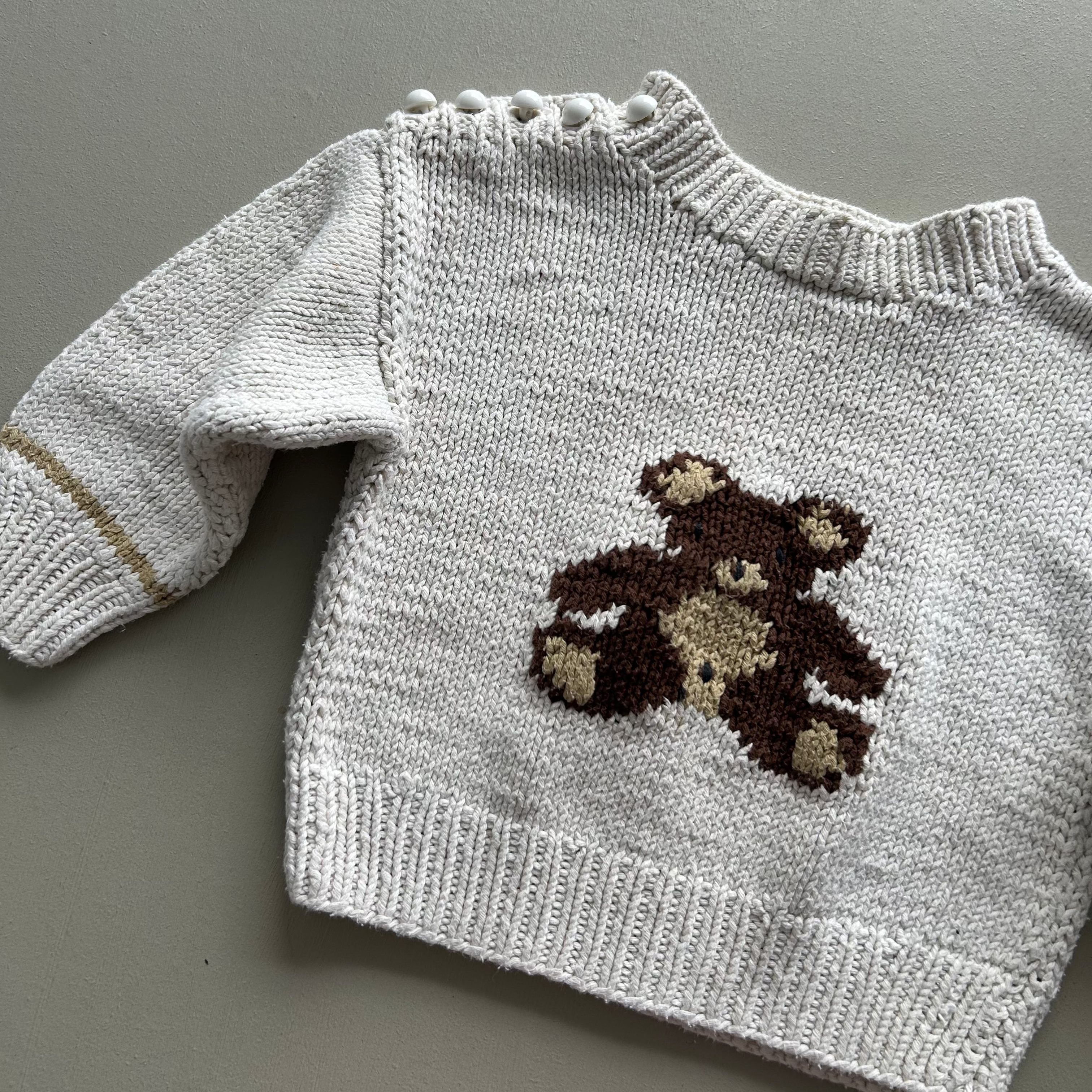 Strik i bomuld med bamse 80/86