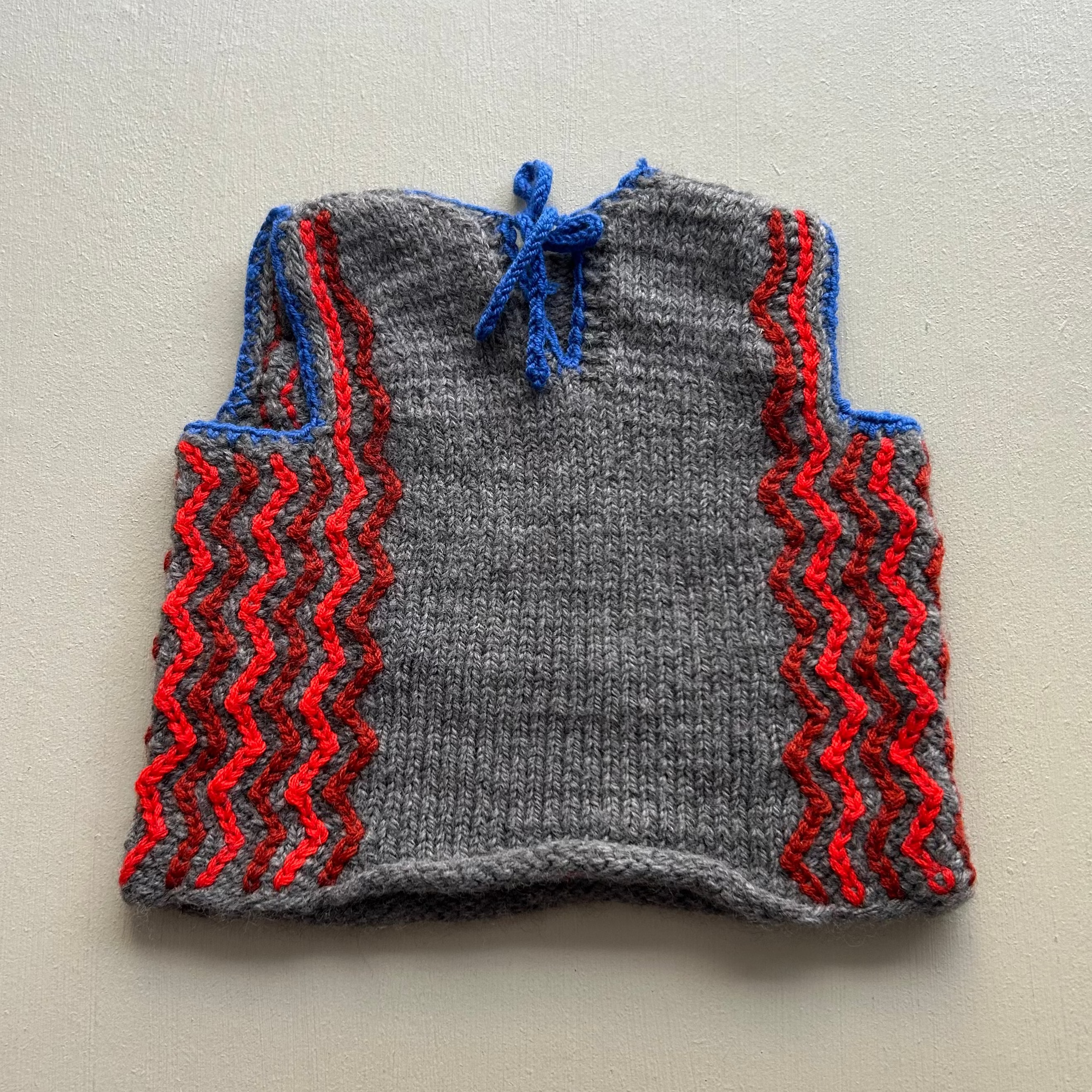 Uldvest med fine detaljer 62/68