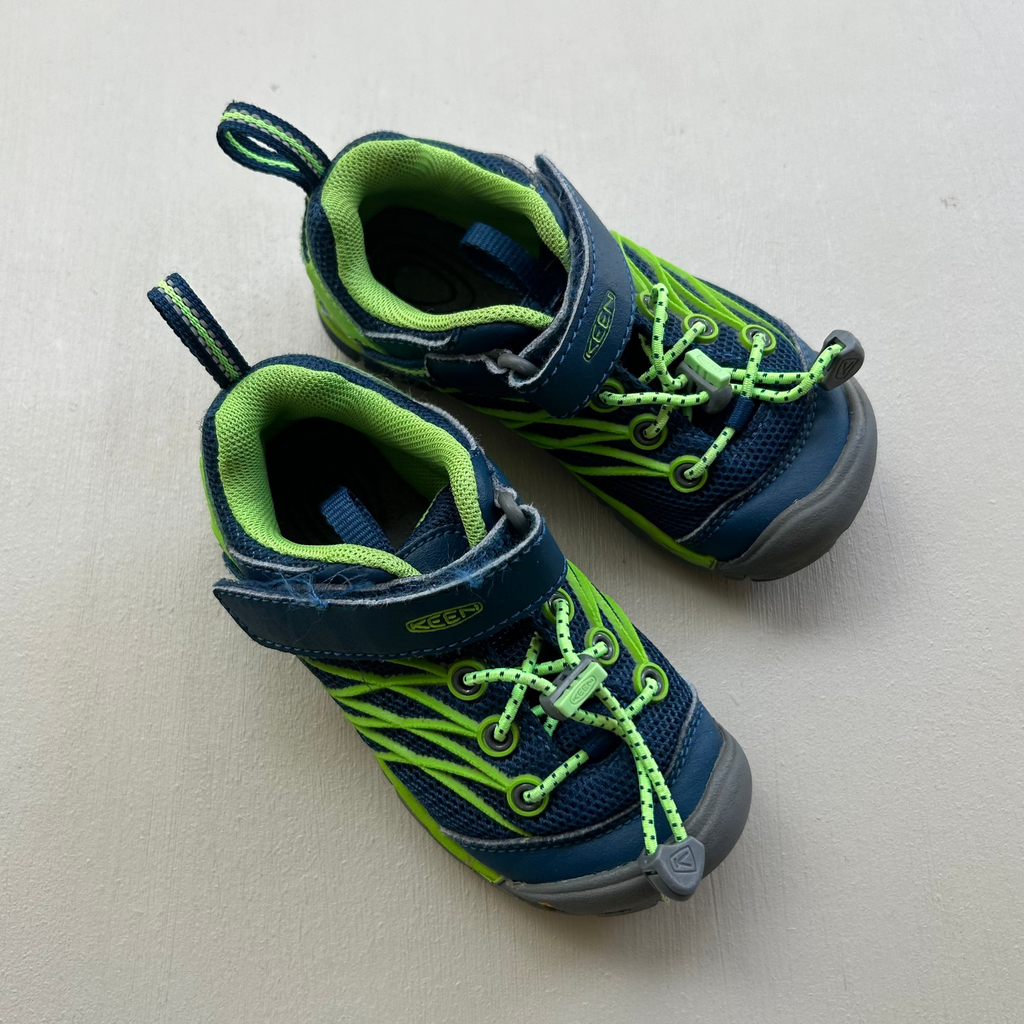 KEEN sneakers 25/26