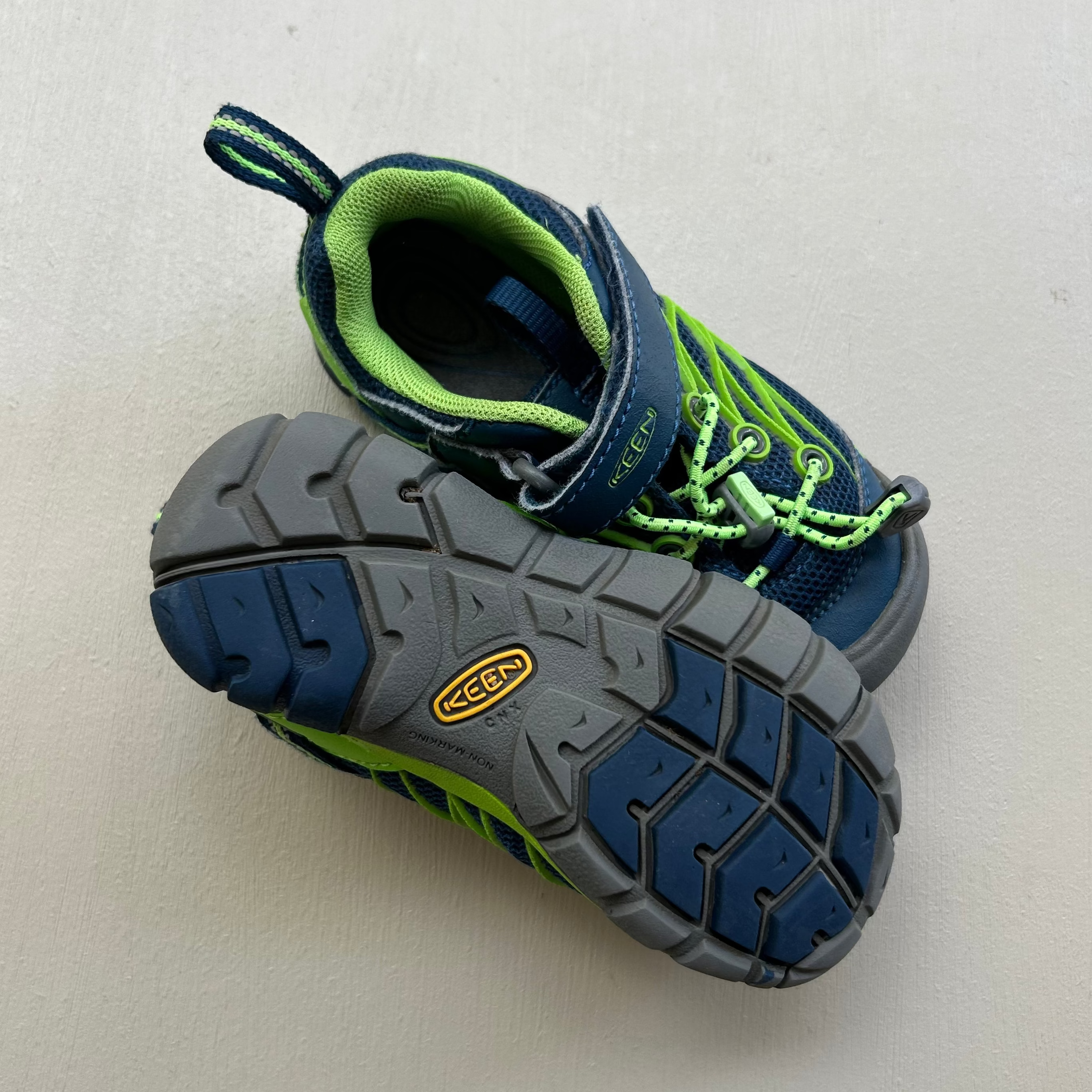 KEEN sneakers 25/26